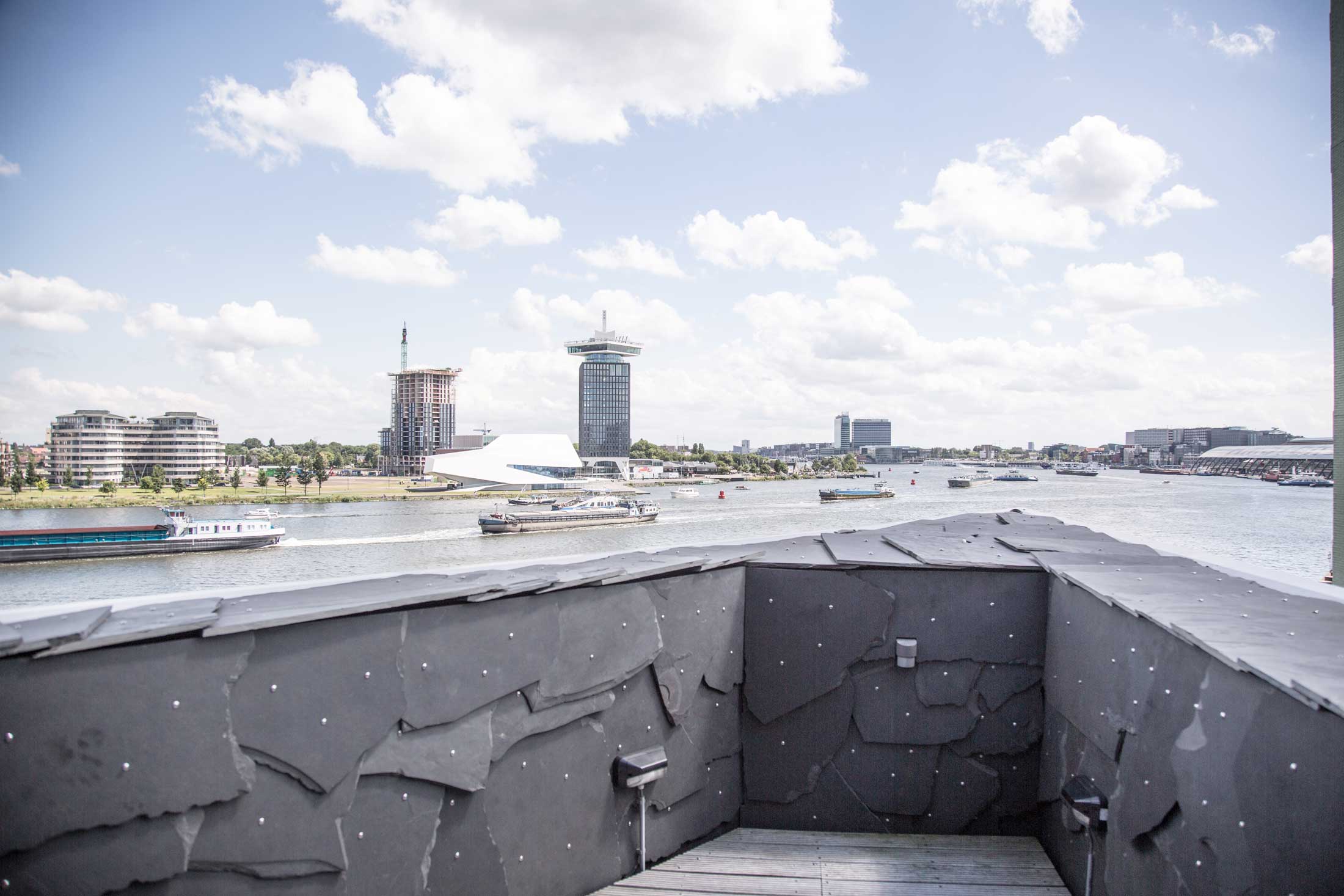 De juridische aspecten van het realiseren van een dakterras in Amsterdam