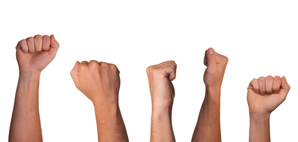 ​​​​​​​Een krappe arbeidsmarkt: kan een werkgever met een beroep op  een overeengekomen concurrentiebeding personeel aan zich binden?